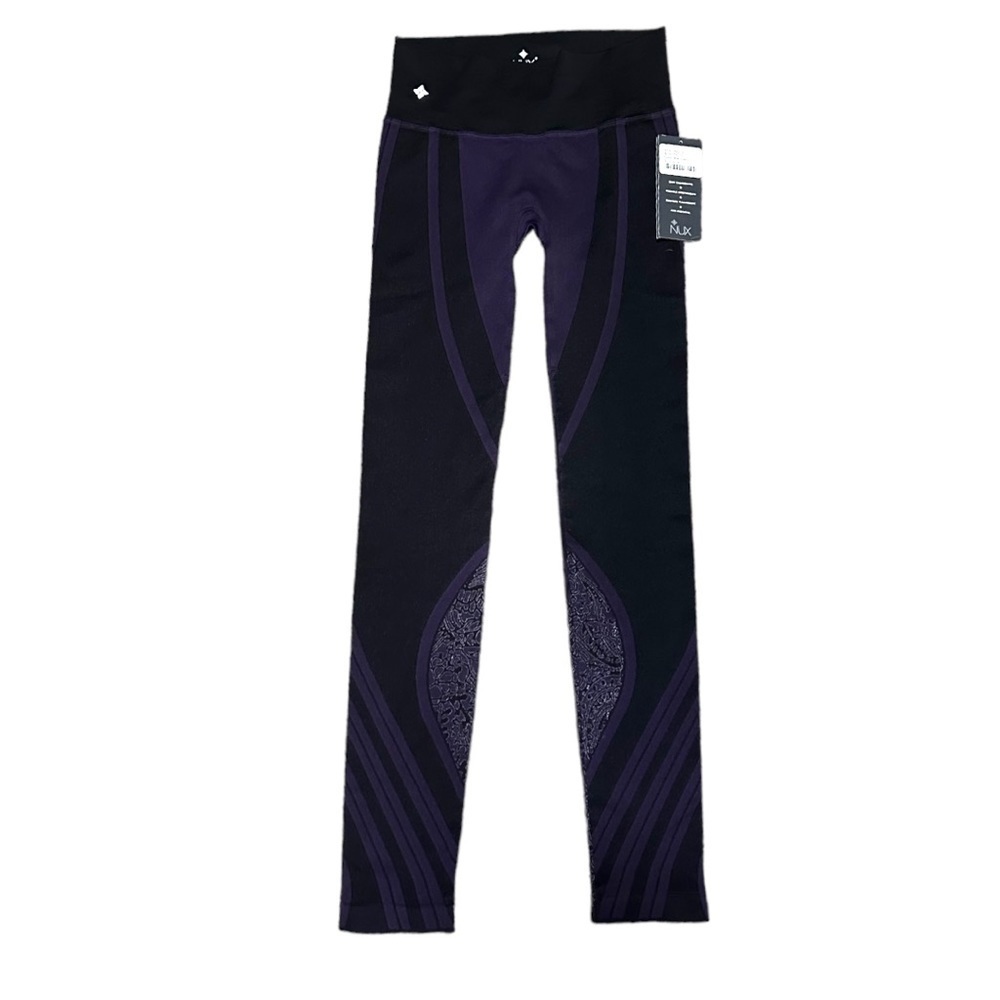 NUX Vera Legging in Blackberry Size Small NWT